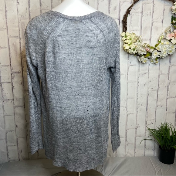 Eileen Fisher Gray Italian Yarn Light Knit Tunic - Picture 4 of 7